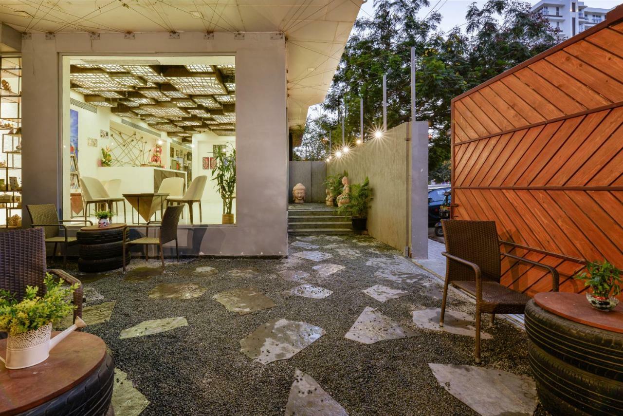Dragonfly Hotel - The Art Hotel Mumbai Dış mekan fotoğraf